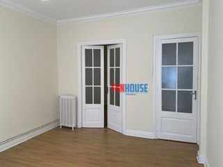 Piso en alquiler en Centro en Gijón