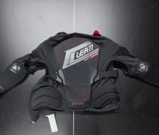 Protector Corporal Leatt 3DF Airfit Adulto