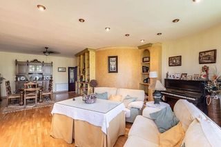 Chalet en venta en Iznalloz