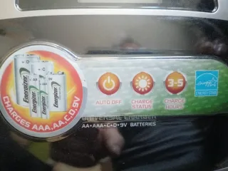 Cargador Pilas Energizer Universal