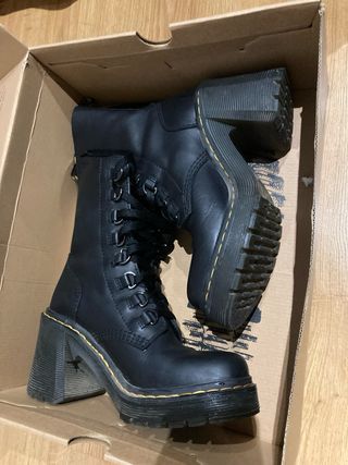Botas Dr. Martens Chesney Talla 38
