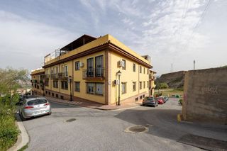 Piso en venta en Cájar