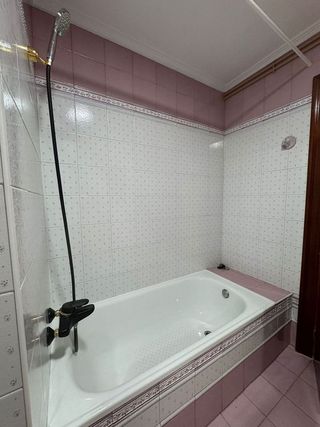 Piso en alquiler en Centro en Gijón