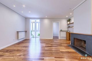 Piso en alquiler en Barrio de Abando en Bilbao