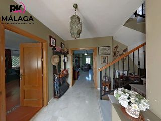 Chalet en venta en Churriana en Málaga