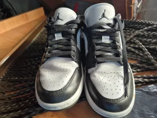 Nike Air Jordan 1 Low