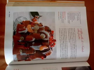 "Natale la tavola in festa"