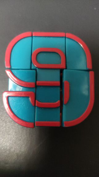 Numero 9 Robot Trasformers Lakeshore