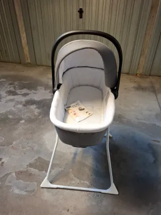 Carrozzina Navicella CAM con Base appoggio cam