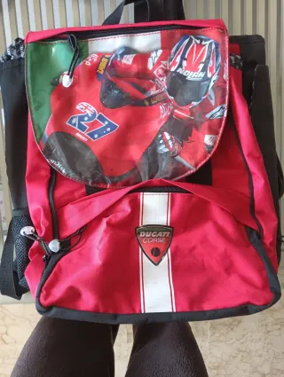 Patines Oxelo con protecciones y mochila