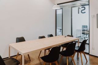 Oficina en alquiler en Centre en Hospitalet de Llobregat, L´