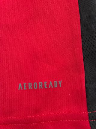 Maglia sportiva Adidas manica corta rossa e nera