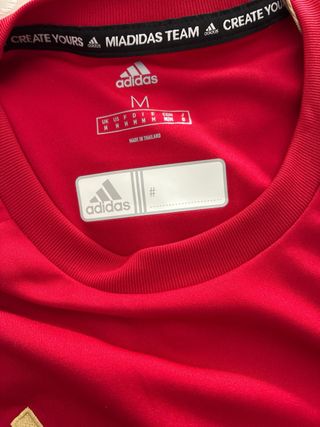 Maglia sportiva Adidas manica corta rossa e nera