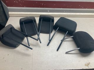 5 Apoya cabezas de Coche