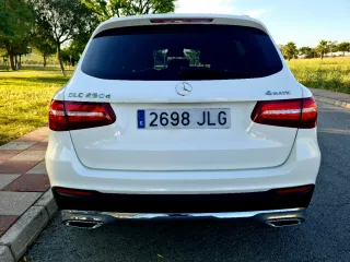 Mercedes-Benz GLC 4MATIC Pack AMG