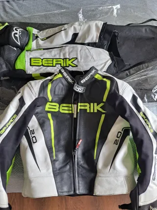 Traje de cuero moto Berik 2.0 race-X talla 54