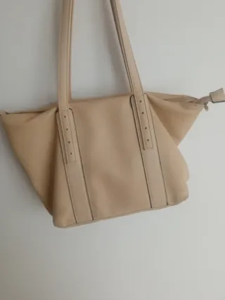 Bolso de mano beige
