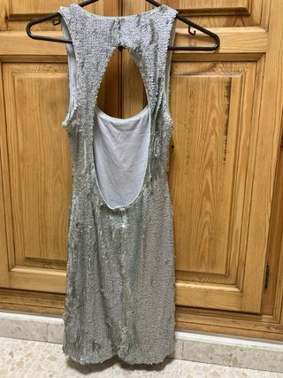 Vestido plateado lentejuelas fiesta