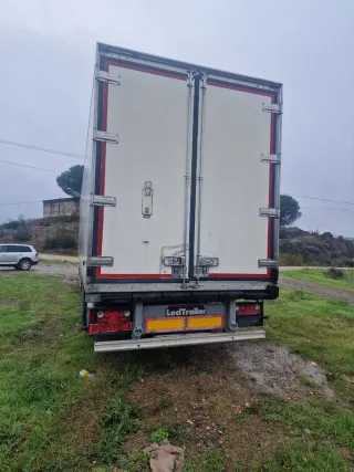 Remolque frigorífico