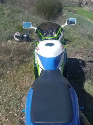 Kawasaki ZXR 750