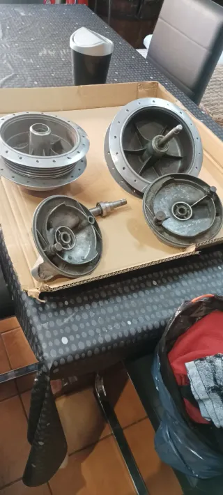 Buje Ducati de Luxe 250cc