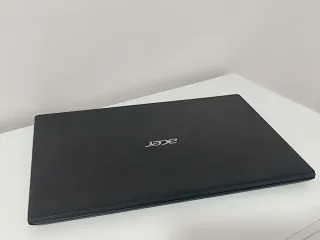 Ordenador portátil ACER