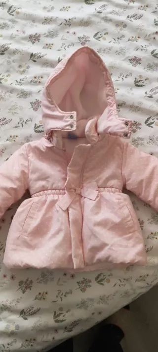 Abrigo niña rosa con topos