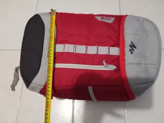 Mochila Quechua 20L Roja y Gris