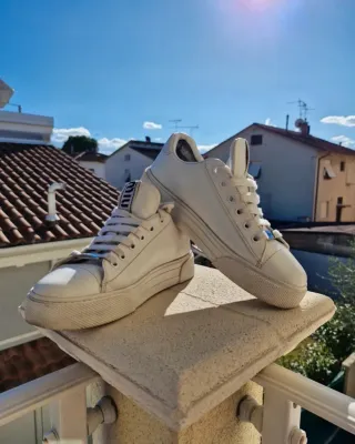 Scarpe Miu Miu in pelle bianche e argentate