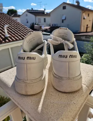 Scarpe Miu Miu in pelle bianche e argentate