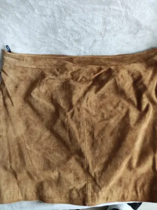 Falda corta Violeta by Mango marrón