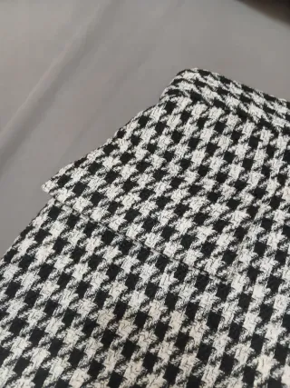 Falda cuadros blanco y negro
