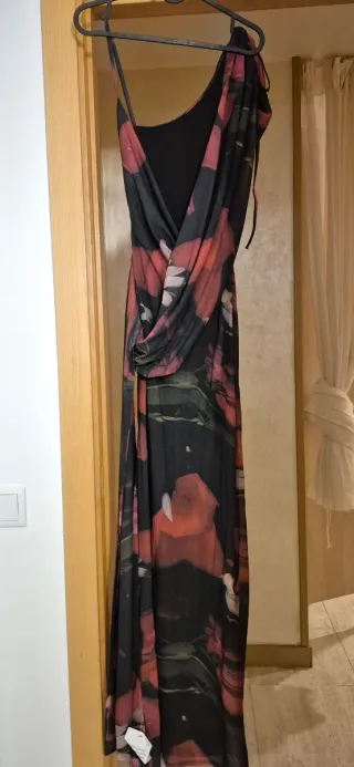 Vestido Largo Asimétrico Estampado