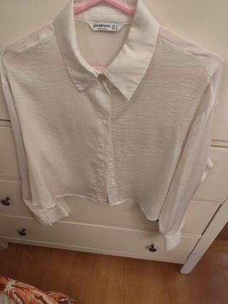 Blusa blanca elegante