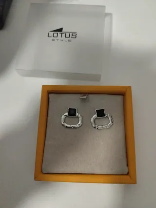 Pendientes Lotus Plata y Negro