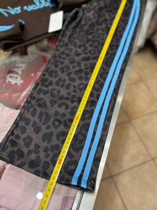 Tuta bimba 10 anni felpata nuova e con etichetta