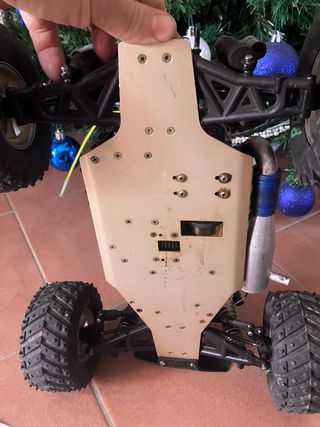 Auto radiocomandato Thunder Tiger SSK 4WD