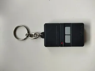 Mando Garaje CLEMSA Negro 2 Botones