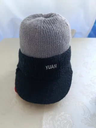 Gorro de invierno con orejeras