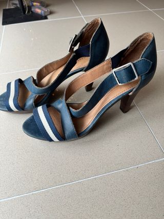 Lotto di scarpe col tacco eleganti di marca