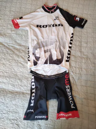 Maillot y culote ciclismo Rotor
