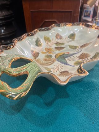 Bandeja de porcelana inglesa decorada