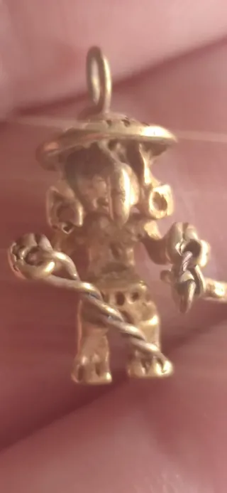 Pequeño colgante TUMBAGA