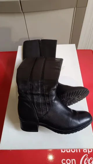 Stivali donna in pelle n.36