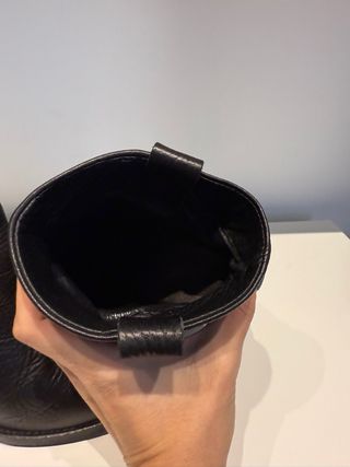 Botines Deena & Ozzy Talla 39 Piel Negra