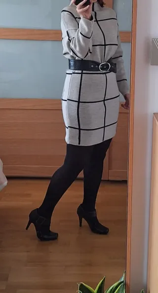 Vestido calentito gris y negro