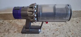 Dyson V10 SV12 Aspirapolvere Senza Fili