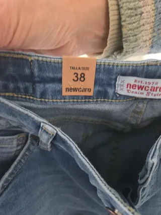 Pantalones vaqueros Newcar talla 38