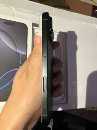 iPhone 16 Pro 128GB Nero USA