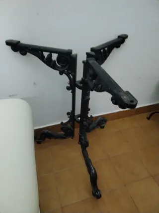 Pie de mesa forja negro